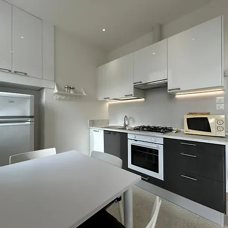 Cavour Apartment *